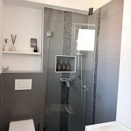 Luxury Modern Zentral * Vorstetten