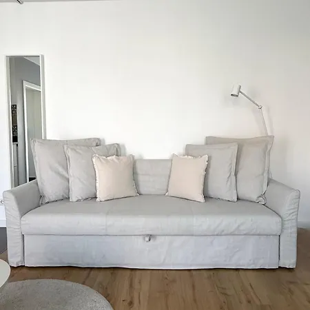 Luxury Modern Zentral