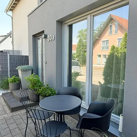Luxury Modern Zentral